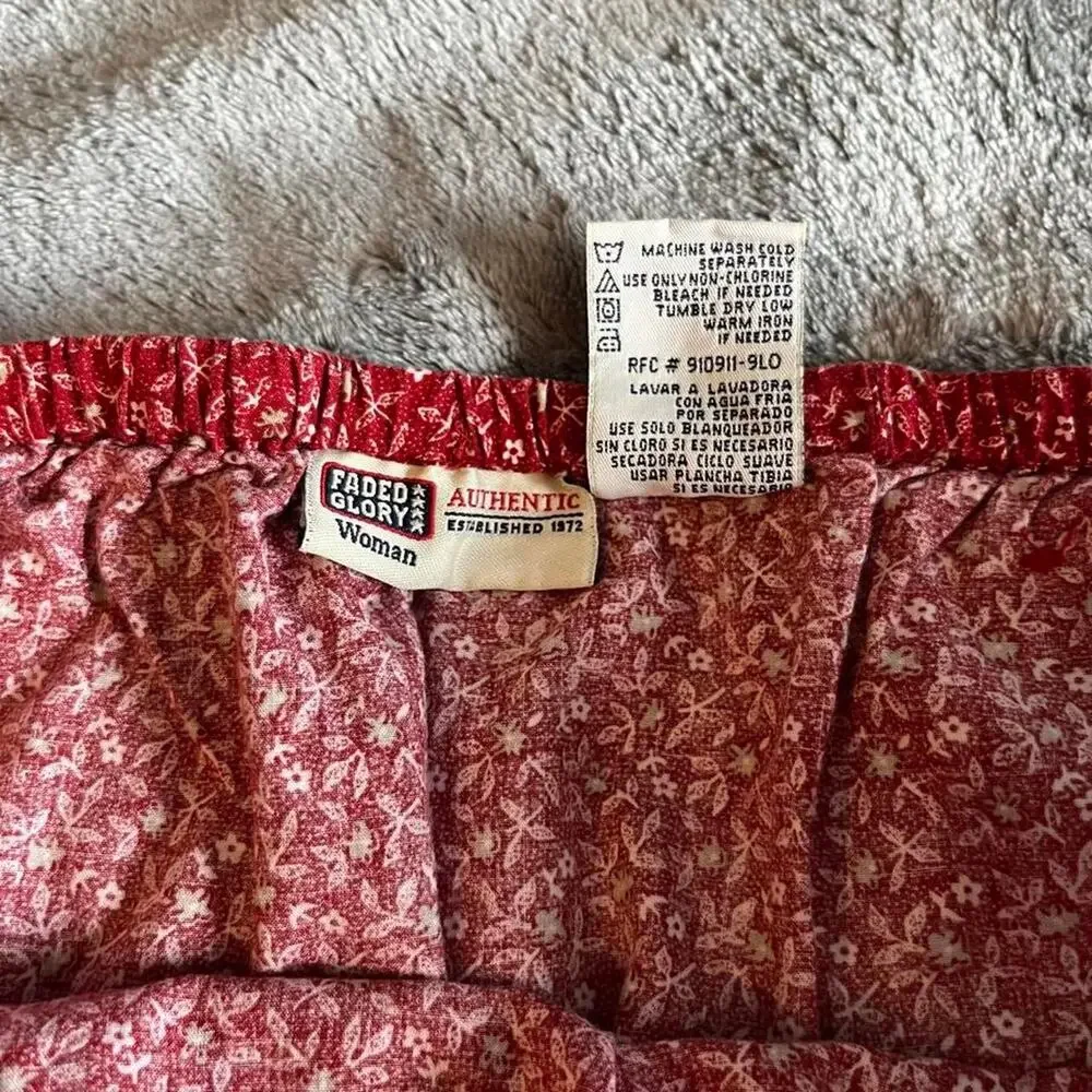 100% Cotton Red Floral Pattern Skirt w Drawstring Tie Waist sz 22/24 Faded Glory